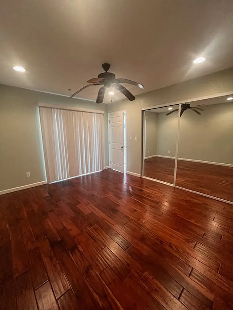 Building Photo - 11346 Havstad Dr