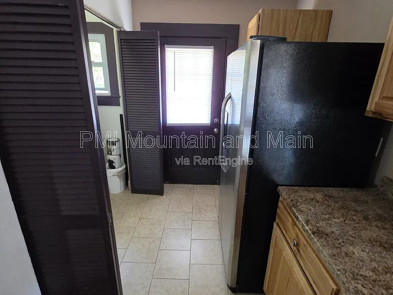 309 Dennis St — Photo 14