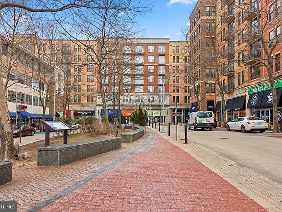 2nd image of 444 W Broad St Unit 329