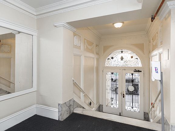 4th image of 861 Post St #3