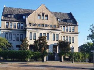 753 Saint Francis St APT 2002A, Mobile, AL 36602