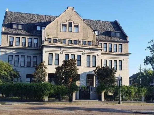 753 Saint Francis St APT 2002A, Mobile, AL 36602