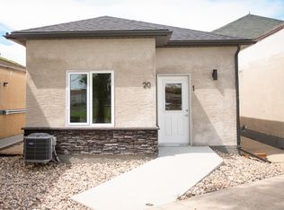20 Railway St, Winnipeg, MB R2X2P9