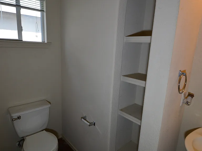 4521 Felicity Ln — Photo 10