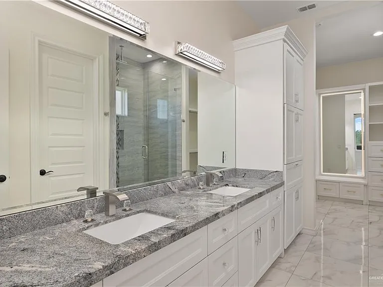 702 Los Ejidos St — Photo 11