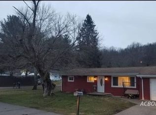 62 Nelson Rd, Rutland, OH 45775