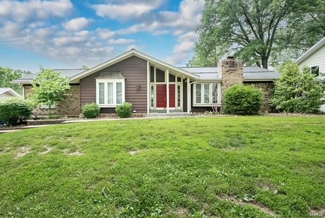 1st image of 15362 Thistlebriar Ct