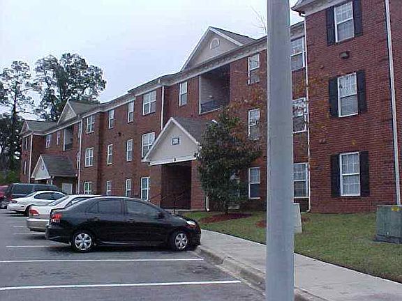 2nd image of 3000 S Adams St #236