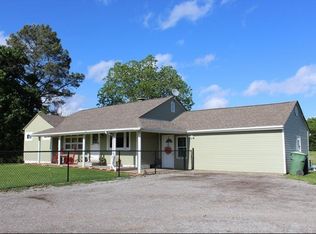 23300 Highway 127, Vergennes, IL 62994