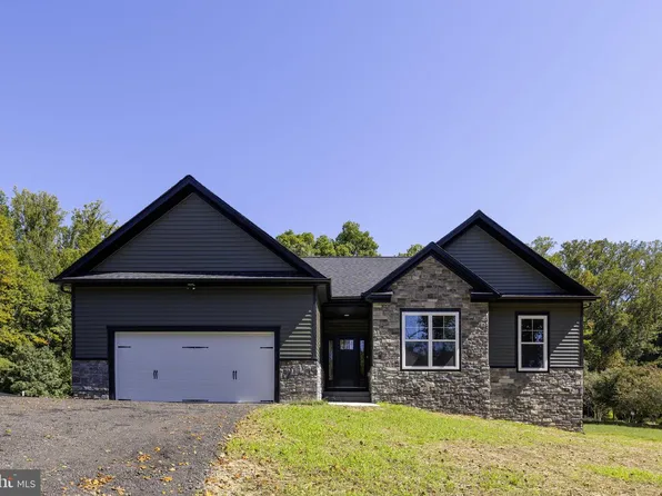 9905 Robert E Lee Dr, Spotsylvania, VA 22551