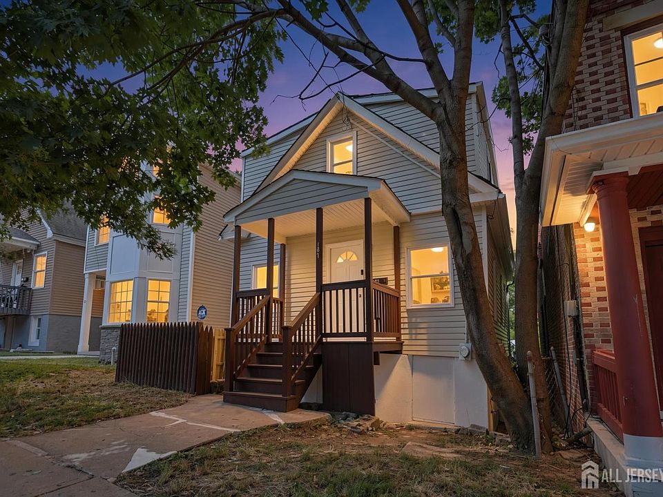 1st image of 181 Hale St