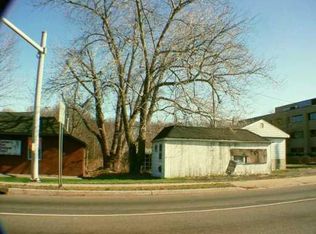 1052 St George Ave, Avenel, NJ 07001