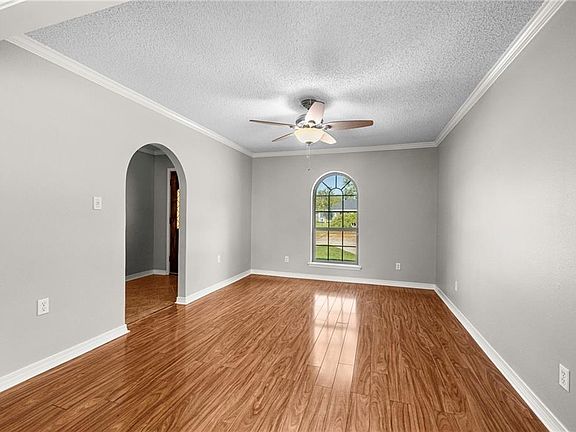 5th image of 1131 Rue Calais