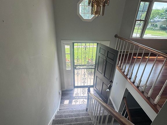 5th image of 3981 Weber Way