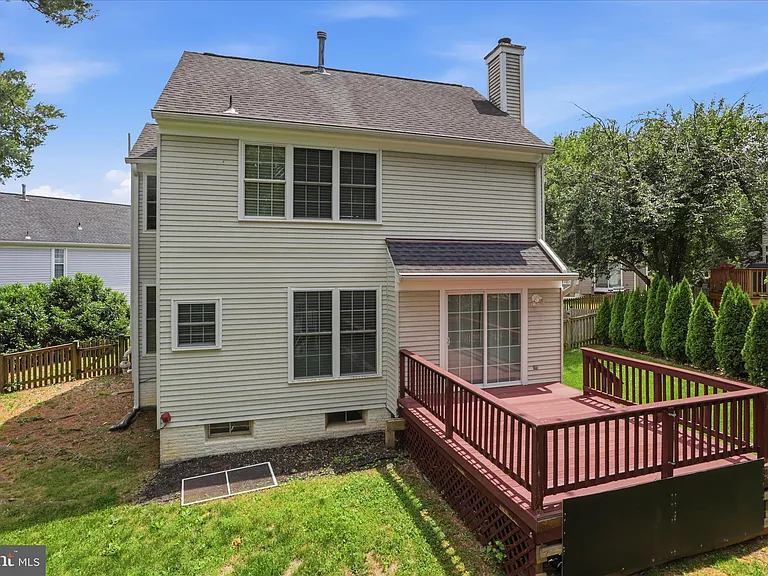 423 Foxridge Dr SW — Photo 46