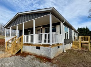 132 Swicegood Ln, Harriman, TN 37748