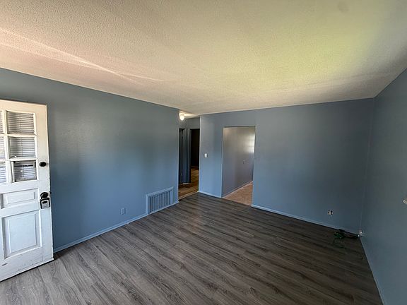 3rd image of 702 E Front St #702