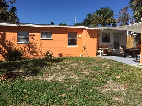 4th image of 839 E 9th Ave