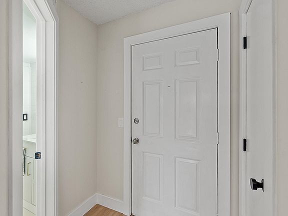 2nd image of 1255 Ponce Island Dr APT 736