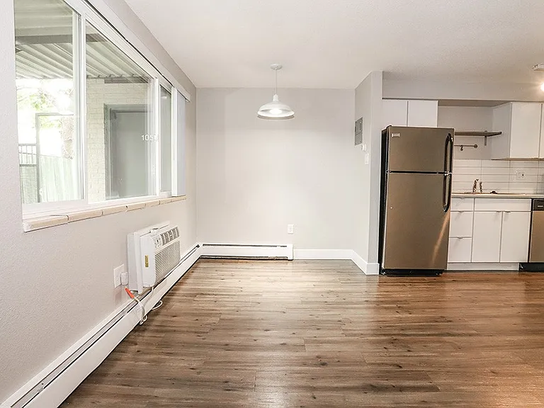 2441 S. York St. — Photo 26