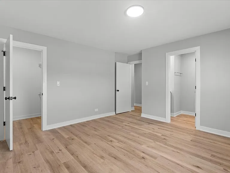 1000 Orchard Luxury Apartments — Photo 52