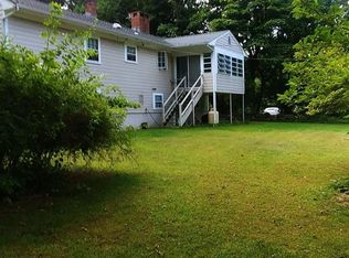 42 Congress St, Pembroke, MA 02359