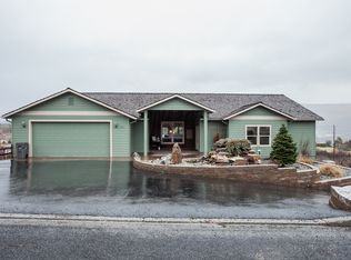 1345 Mountain Vis, Wenatchee, WA 98801