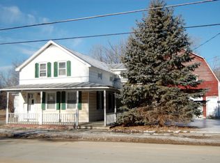 105 Church St, Champlain, NY 12919