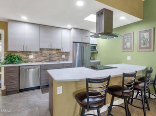 10030 W Royal Oak Rd APT M, Sun City, AZ 85351