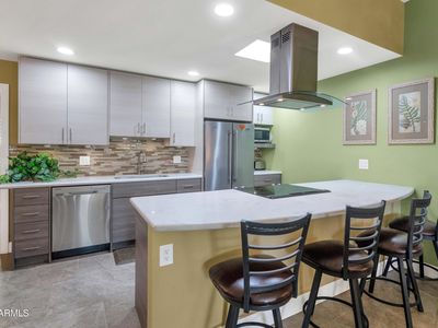 10030 W ROYAL OAK Road #M, Sun City, AZ, 85351
