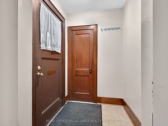 2nd image of 86 Ellerbeck St