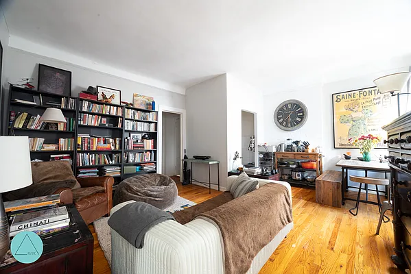 Rented by Compass | media 9