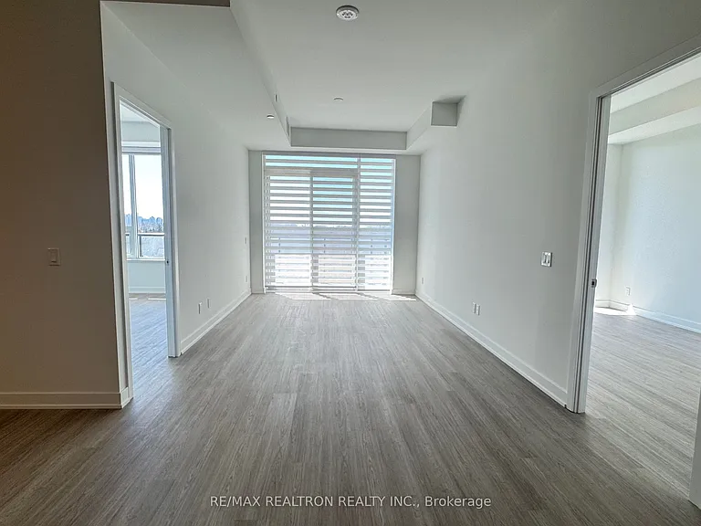 8188 Yonge St #631 — Photo 22