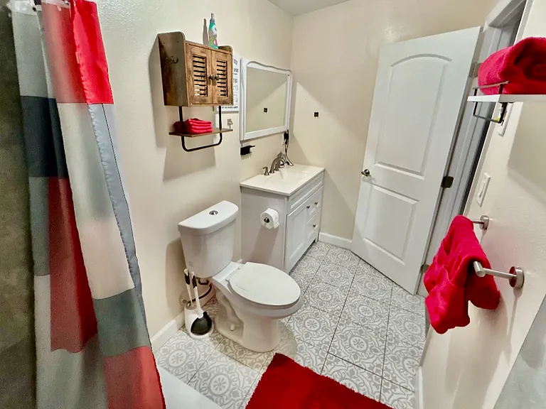 814 E 126th Ave #B — Photo 16