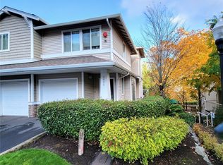4006 S 212th Ct APT F, Seatac, WA 98198