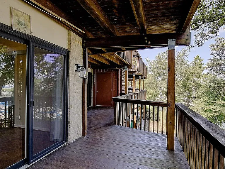 756 Fairview Ave #D — Photo 11