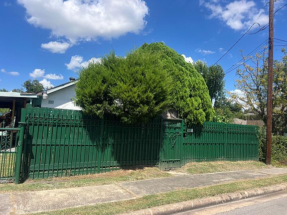 2nd image of 5107 Evella St