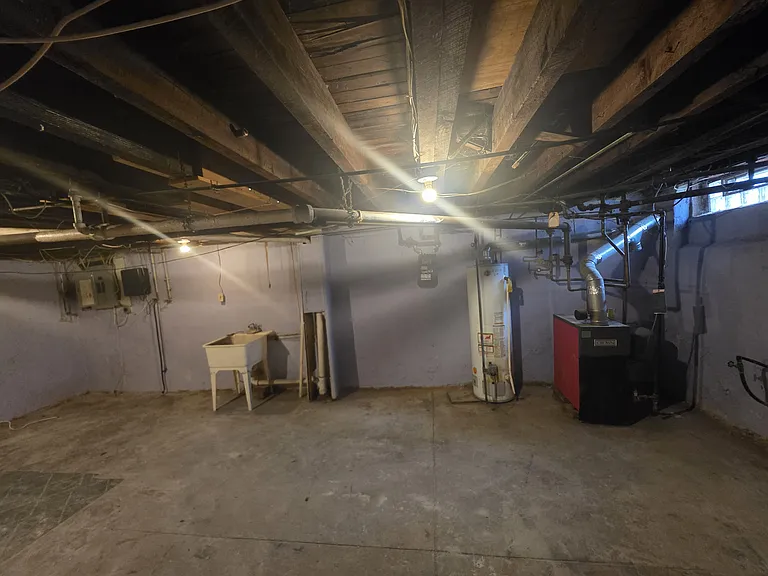 4125 Maywood St — Photo 55