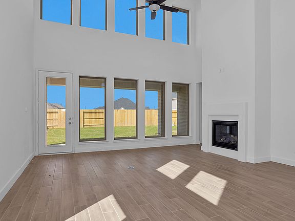 3rd image of 453 Dove Meadow Ln