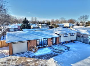 8143 Sarah St, Niagara Falls, ON L2G 6T9