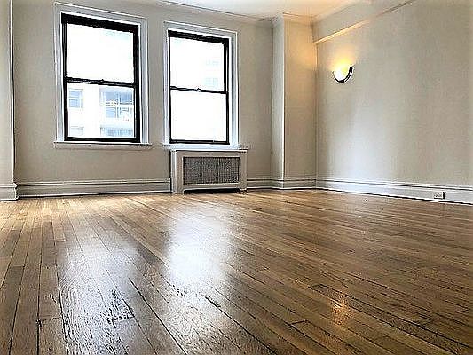 1st image of 404 E 55th St APT 11B