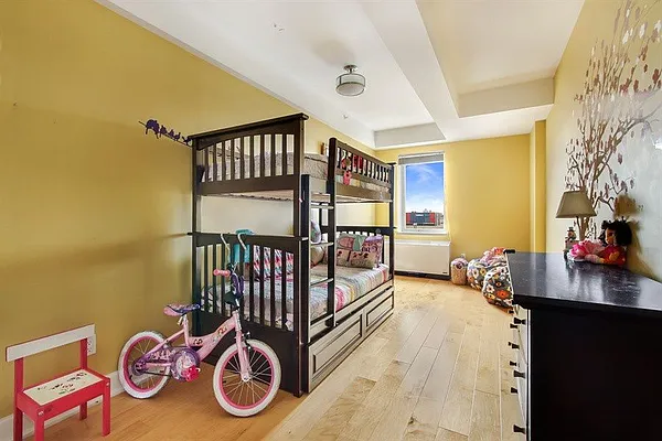 Sold by Compass | media 21