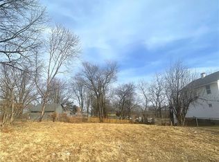 2309 Oakley Ave, Kansas City, MO 64127