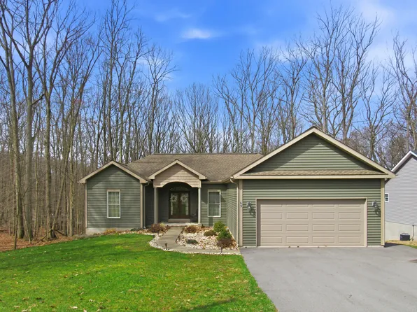 69 Anchor Rd, Du Bois, PA 15801