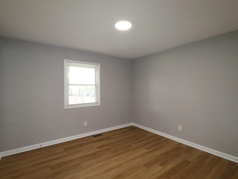 115 Lynwood Dr — Photo 14