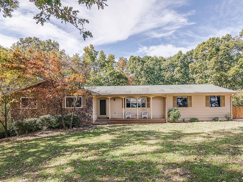1st image of 543 Turner Dr