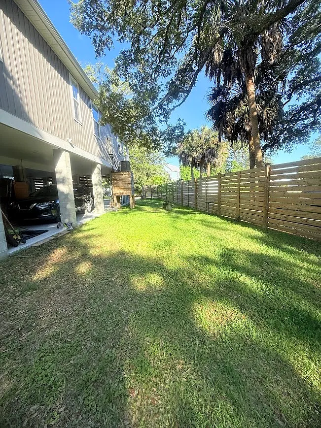 406 Caverly Lane - . — Photo 3