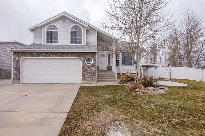 1st image of 6224 S Clover Creek Ln