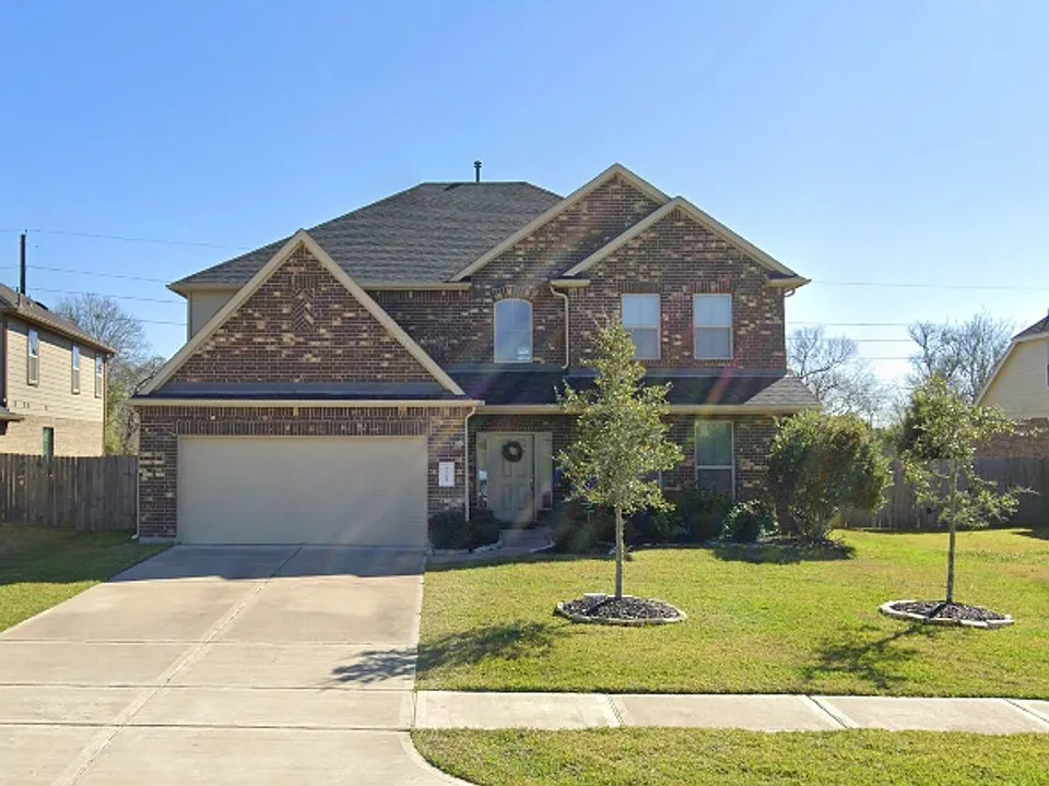 9702 Massanutten Ln
