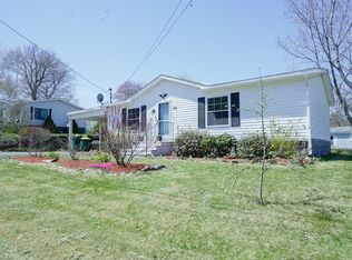 170 Champagne Rd, Gardner, MA 01440